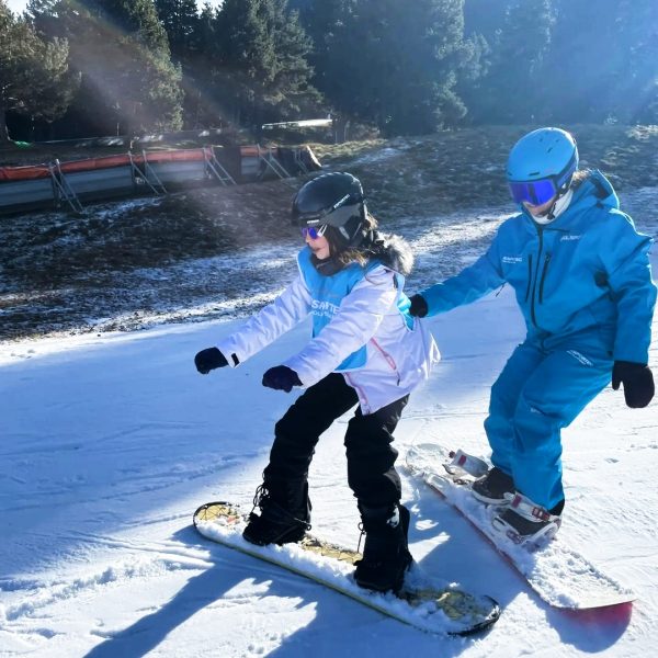 Clase particular de snowboard en Port del Comte