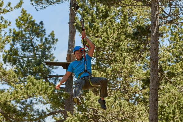 Acrobatic adventure park in Port del Comte