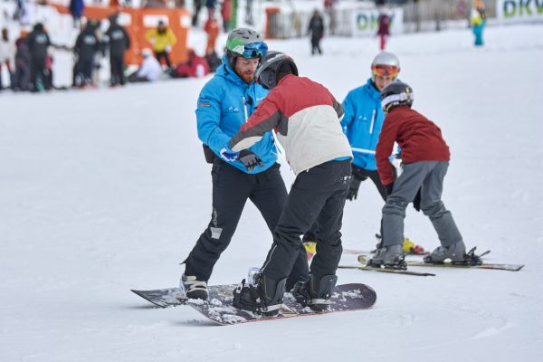 Clase particular de snowboard en Port del Comte