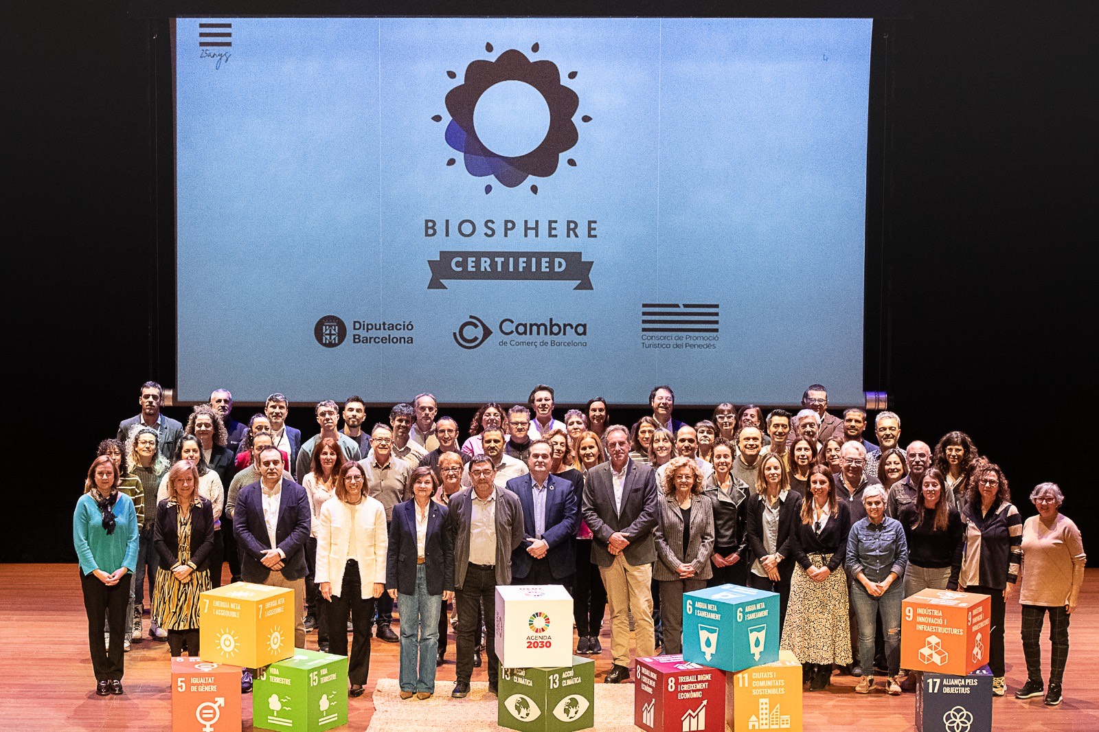 Foto oficial Biosphere certified